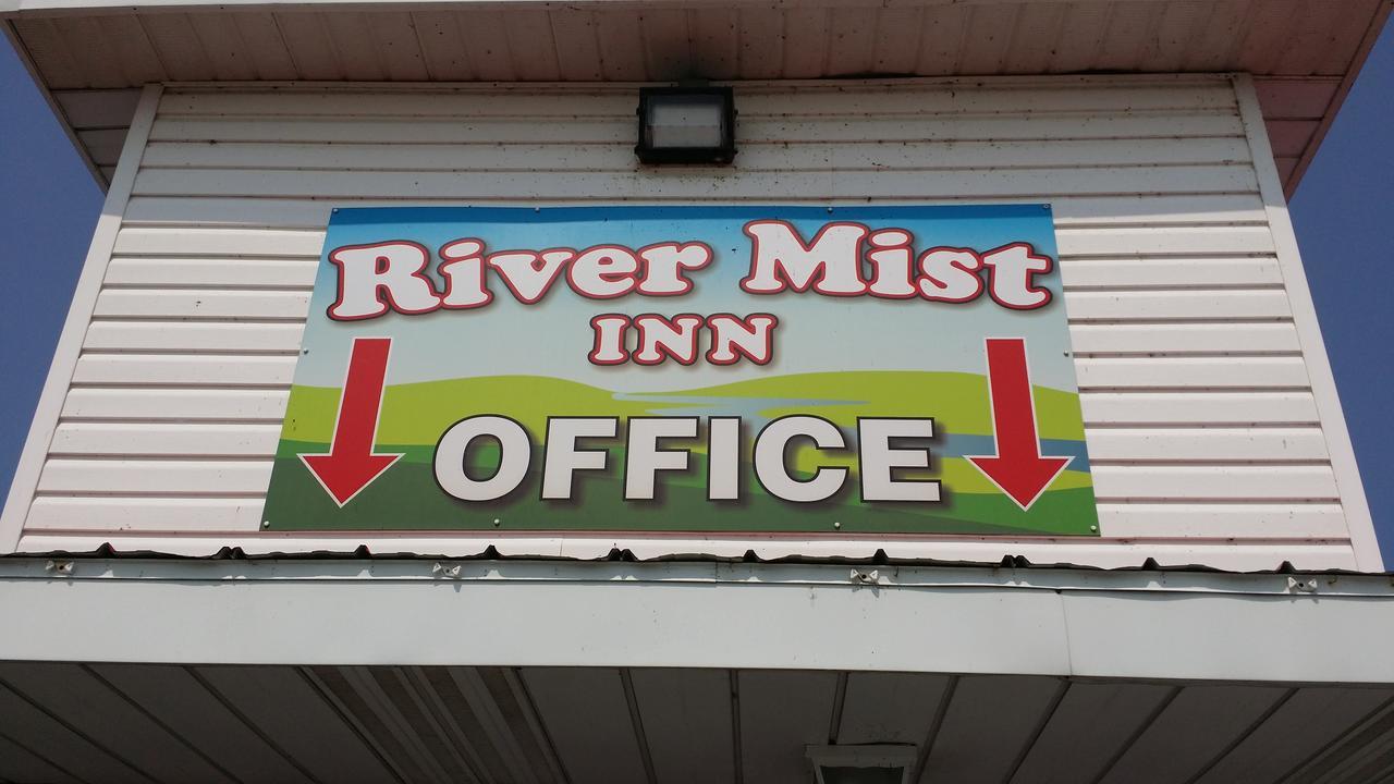 River Mist Inn Sturgeon Falls Exterior foto