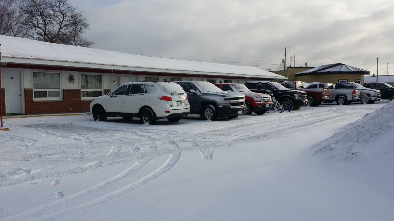 River Mist Inn Sturgeon Falls Exterior foto